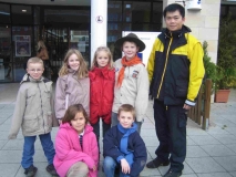 27_Mit_Postboten_