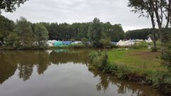 Zelten am See